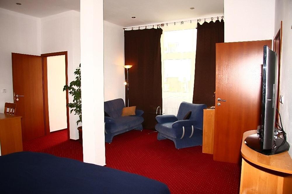 Saraya Wellness & Penzion Теплице Екстериор снимка