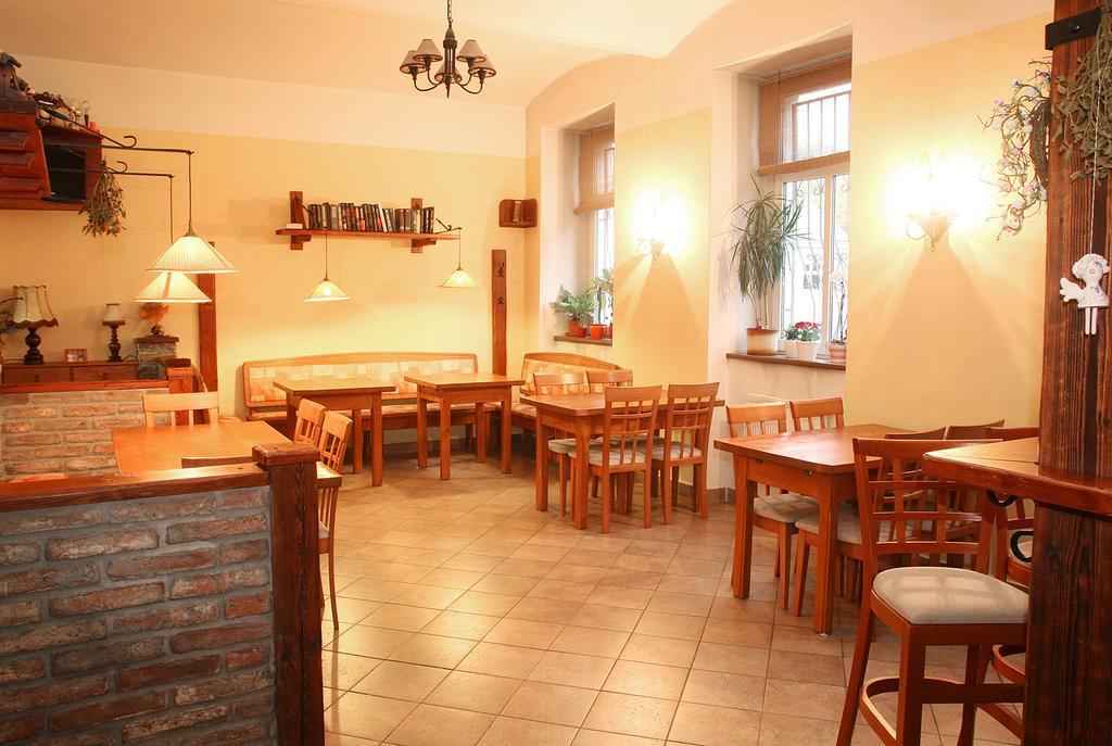 Saraya Wellness & Penzion Теплице Екстериор снимка