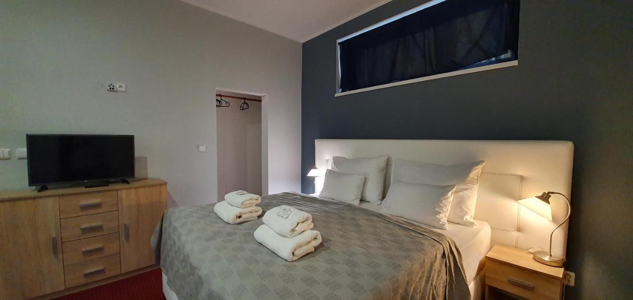 Saraya Wellness & Penzion Теплице Екстериор снимка